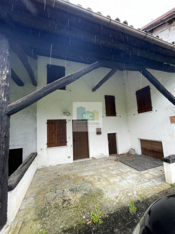 casa indipendente in vendita a Sedico in zona Bolago