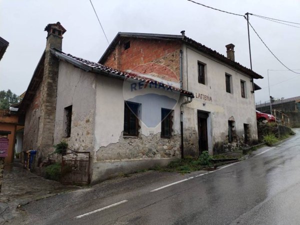 casa indipendente in vendita a Sedico in zona Barp