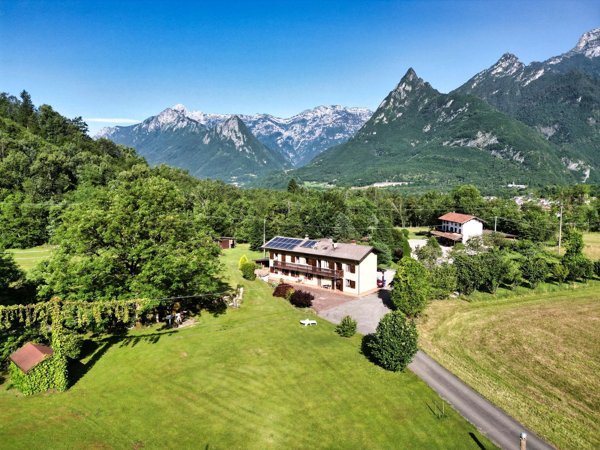 casa indipendente in vendita a Sedico