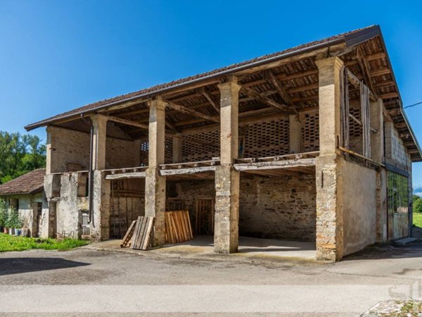 casa indipendente in vendita a Sedico