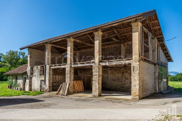 casa indipendente in vendita a Sedico