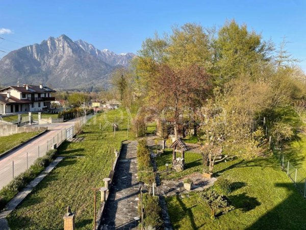 casa indipendente in vendita a Sedico in zona Roe Alte
