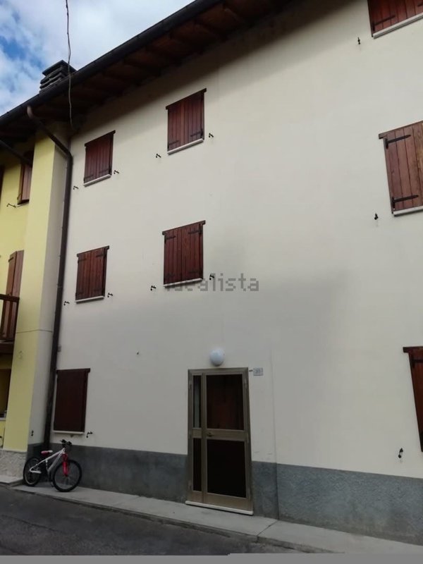 casa indipendente in vendita a Sedico in zona Bolago
