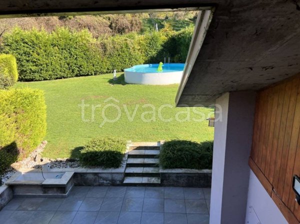 casa indipendente in vendita a Sedico in zona Longano