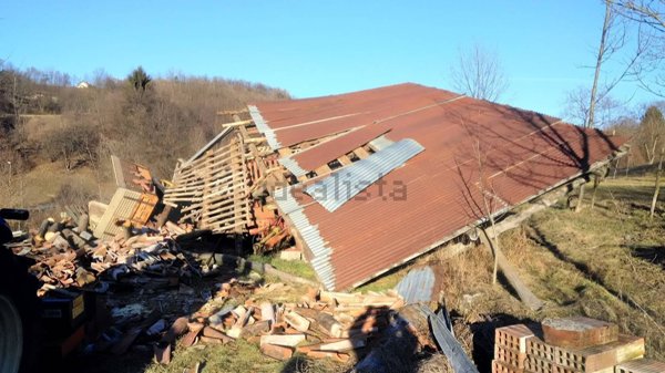 appartamento in vendita a Seren del Grappa in zona Porcen