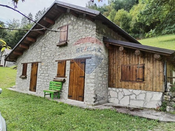 negozio in vendita a Seren del Grappa