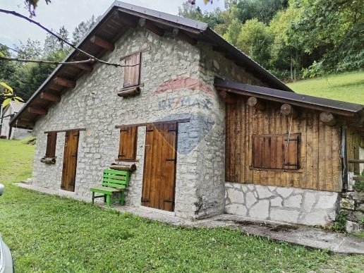 quadrivano in vendita a Seren del Grappa