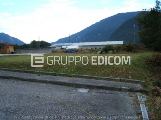 terreno edificabile in vendita a Seren del Grappa