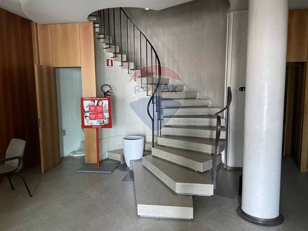 locale commerciale in vendita a Sospirolo
