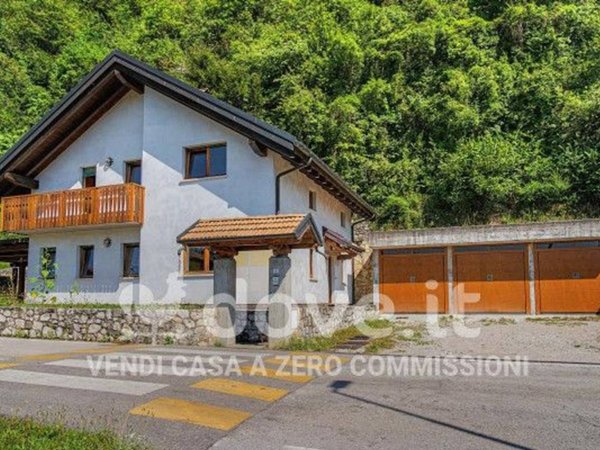 casa indipendente in vendita a Sospirolo in zona Torbe