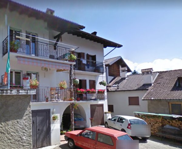 appartamento in vendita a Sovramonte in zona Sorriva