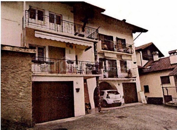 appartamento in vendita a Sovramonte in zona Sorriva