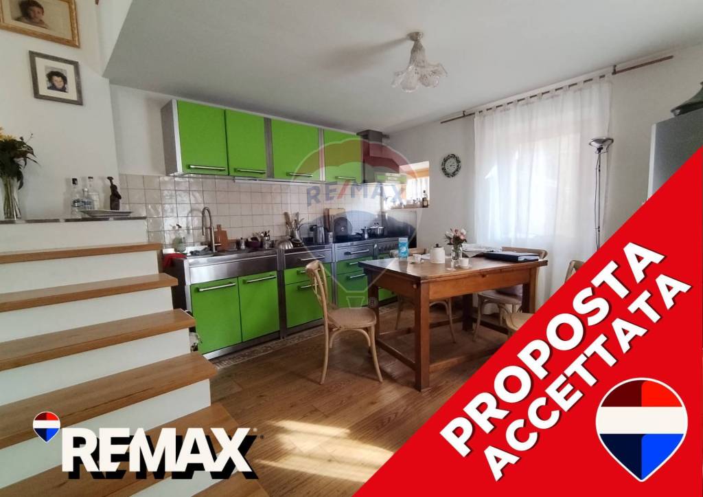 casa indipendente in vendita a Sovramonte in zona Aune