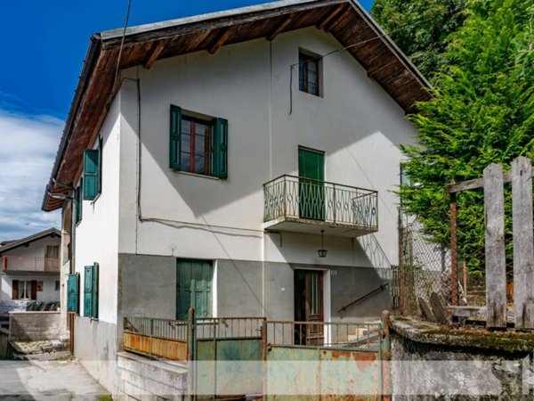 casa indipendente in vendita a Sovramonte in zona Faller