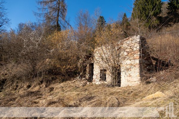 casa indipendente in vendita a Sovramonte in zona Aune
