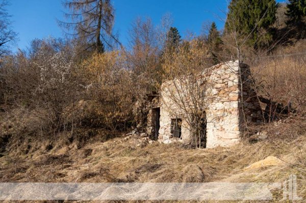 casa indipendente in vendita a Sovramonte in zona Aune