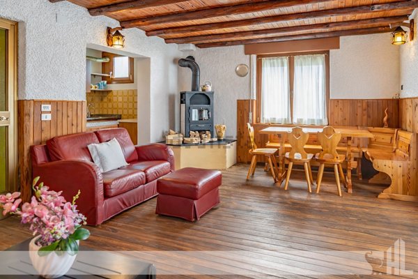 casa indipendente in vendita a Sovramonte in zona Faller