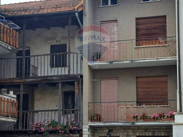 casa indipendente in vendita a Sovramonte in zona Sorriva
