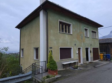 appartamento in vendita a Sovramonte in zona Faller