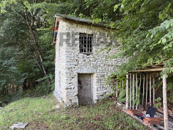 casale in vendita a Sovramonte in zona Faller