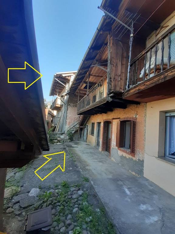 casa indipendente in vendita a Sovramonte in zona Servo