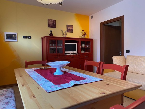 appartamento in vendita a Tambre