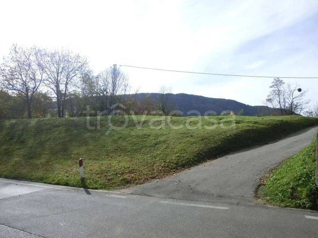 villa in vendita a Tambre in zona Valdenogher