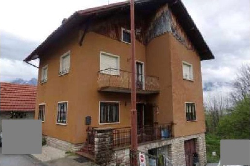 casa indipendente in vendita a Tambre in zona Valdenogher