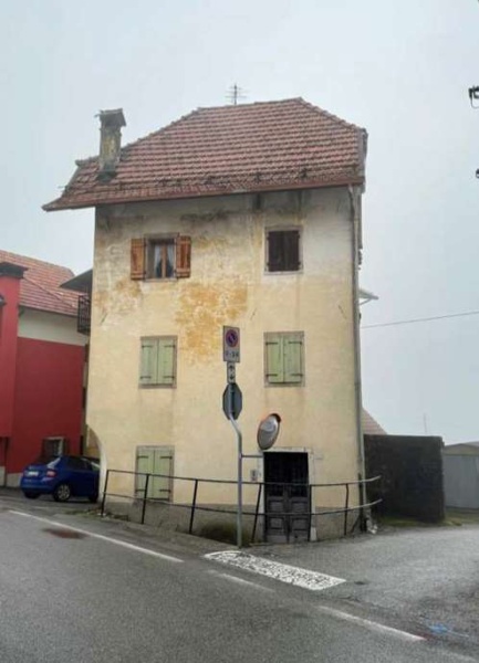 appartamento in vendita a Tambre in zona Tambruz