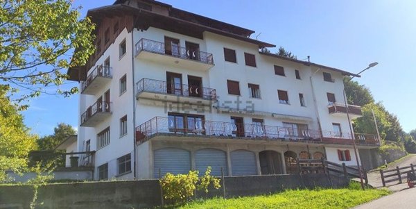 negozio in vendita a Tambre in zona Valdenogher