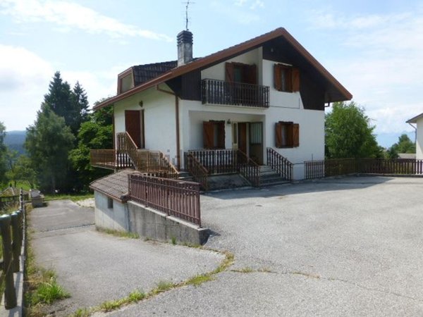 appartamento in vendita a Tambre in zona Sant'Anna