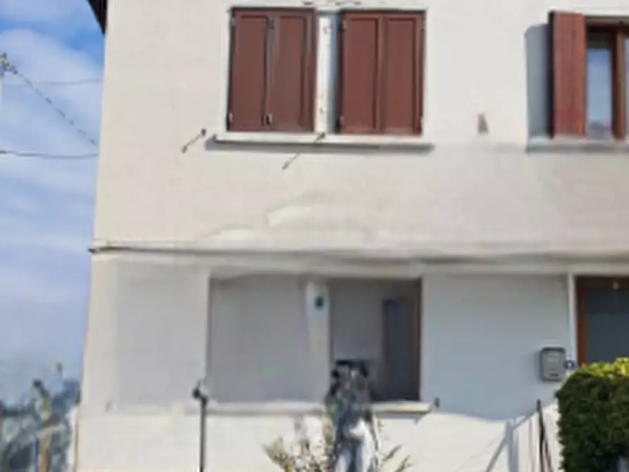 casa indipendente in vendita a Tambre