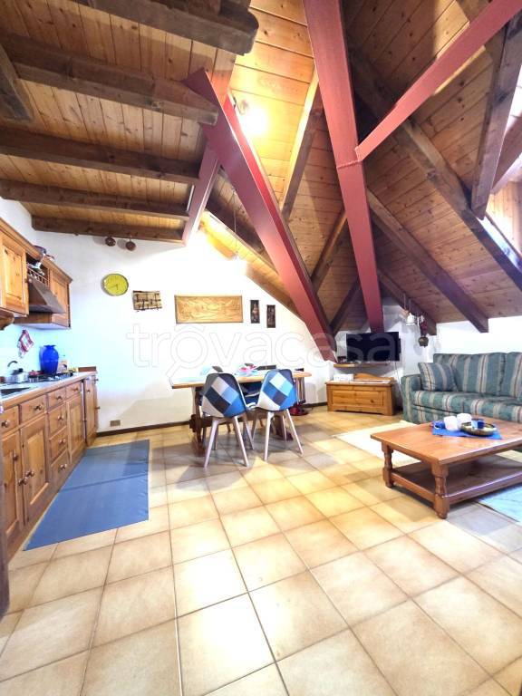 appartamento in vendita a Tambre