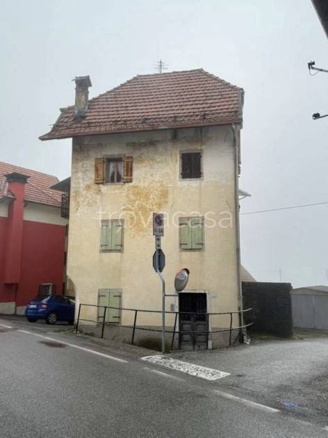 appartamento in vendita a Tambre