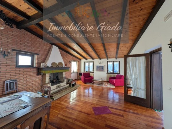 casa indipendente in vendita a Tambre