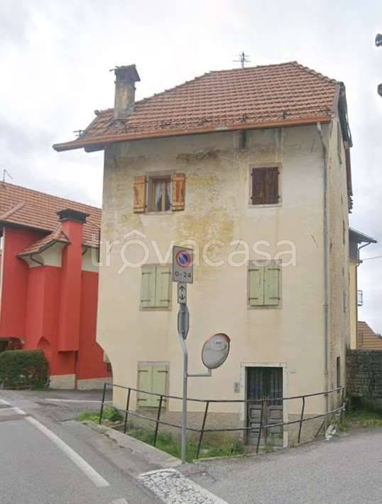 appartamento in vendita a Tambre in zona Tambruz