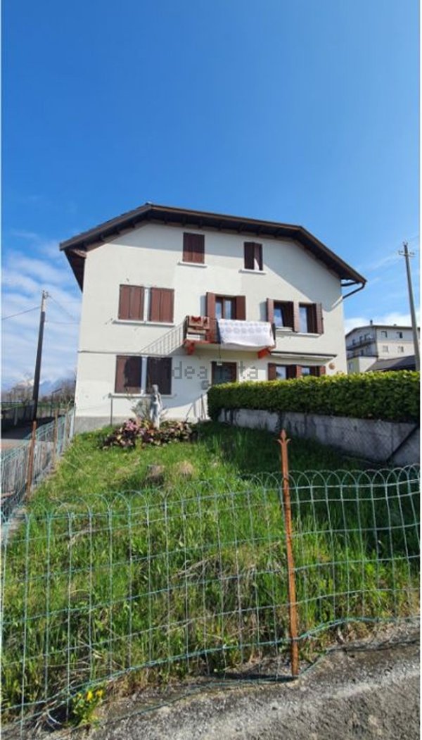 appartamento in vendita a Tambre