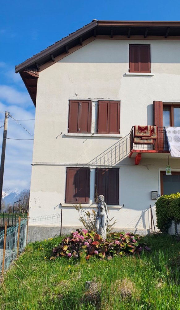 casa indipendente in vendita a Tambre