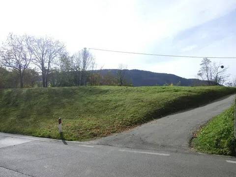 villa in vendita a Tambre in zona Valdenogher