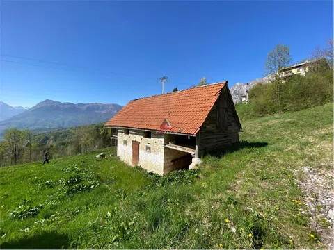 casa indipendente in vendita a Tambre in zona Pianon