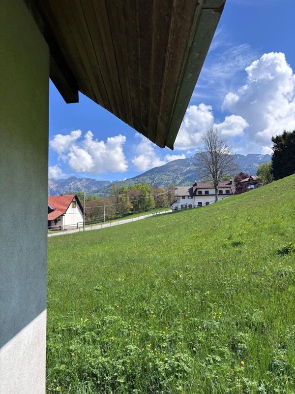 pentavano in vendita a Tambre in zona Col Indes