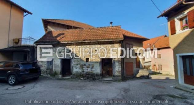 casa indipendente in vendita a Tambre in zona Borsoi