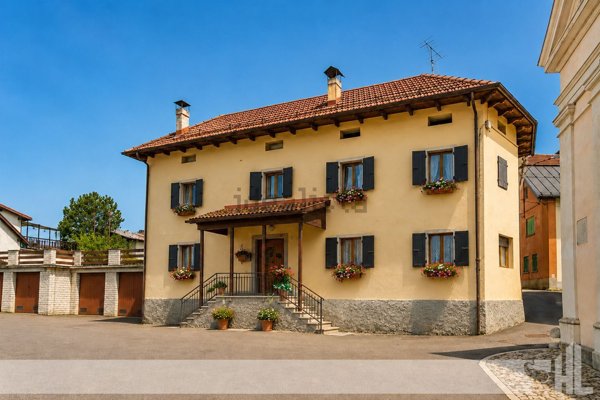 casa indipendente in vendita a Tambre in zona Valdenogher