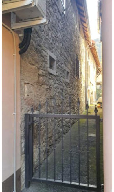 casa indipendente in vendita a Tambre in zona Borsoi