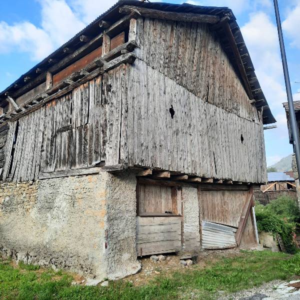 casa indipendente in vendita a Valle di Cadore