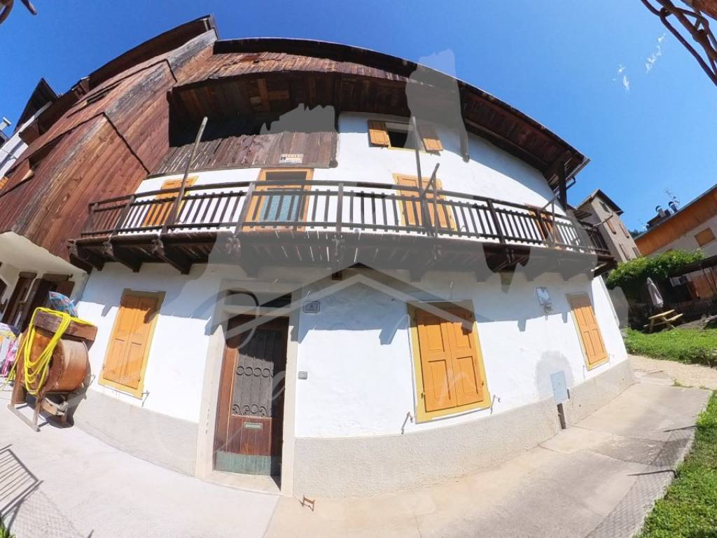 casa indipendente in vendita a Valle di Cadore in zona Venas