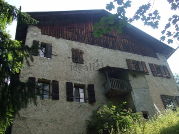 casa indipendente in vendita a Valle di Cadore