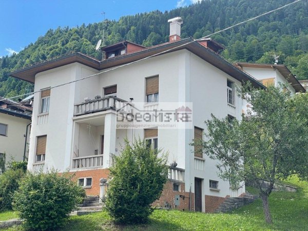 casa indipendente in vendita a Valle di Cadore