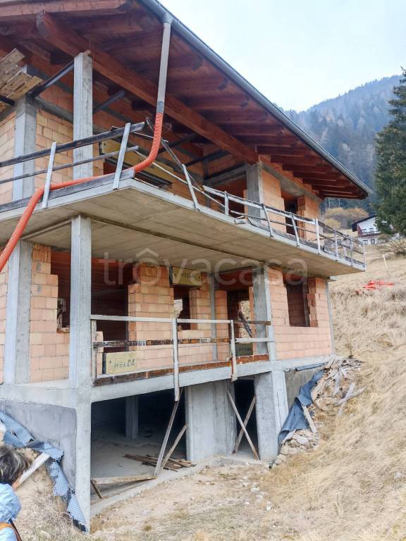 appartamento in vendita a Vigo di Cadore in zona Laggio