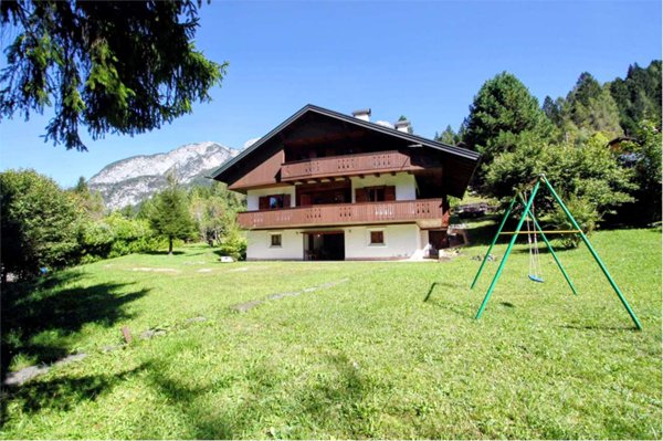 casa indipendente in vendita a Vigo di Cadore
